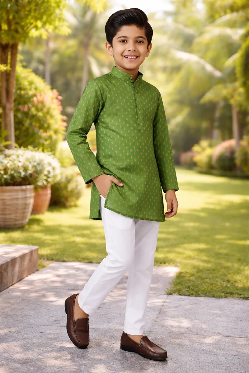 Boy's Kurta with Pyjama Set (2-Pcs Set) 004516GRE78YRS