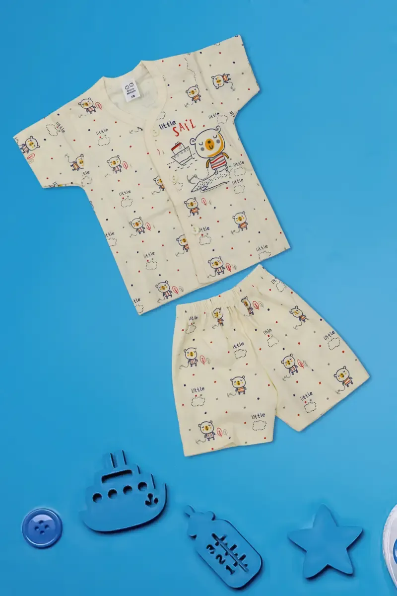 Just Born Printed Shirt with Shorts Set (2-Pcs Set) 010157YEL121