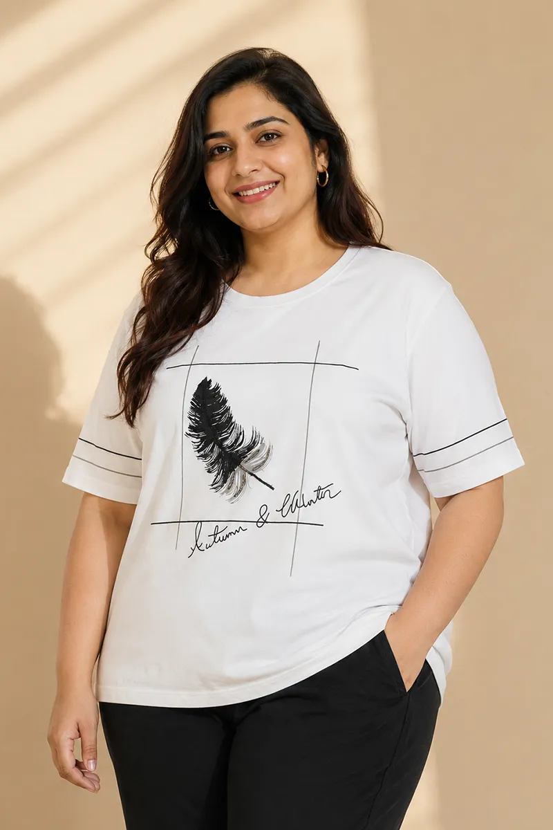 Cotton Blend Botanical Printed T-Shirt for Women - Plus Size