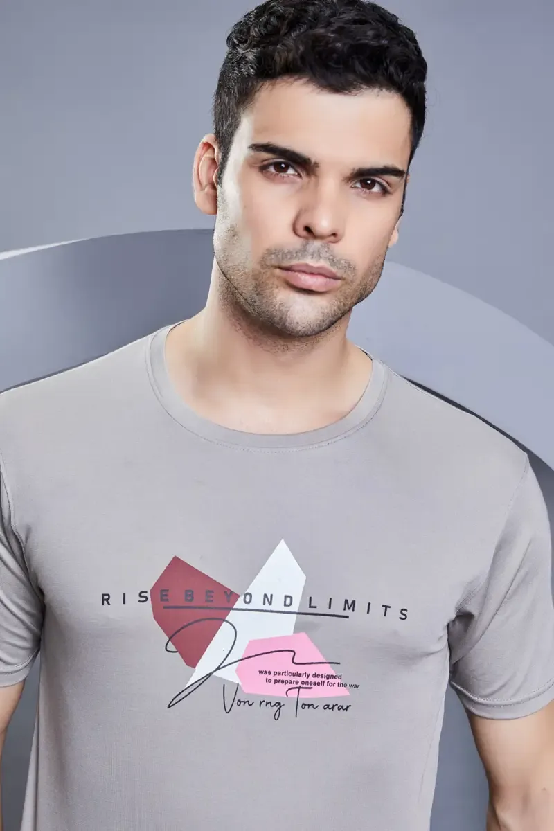 Graphic Printed T-shirt for Men 011056LGRE