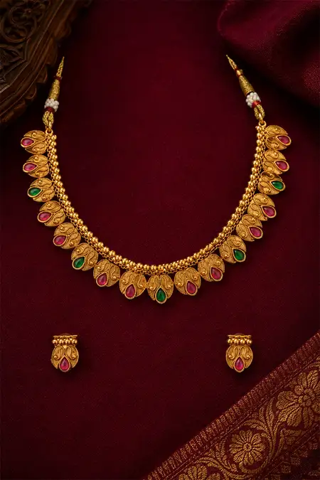 Gold Plated Paisley Design Necklace Set for Women