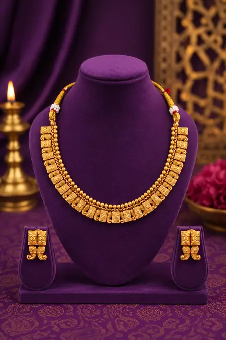 Gold Plated Paisley Design Necklace Set for Women