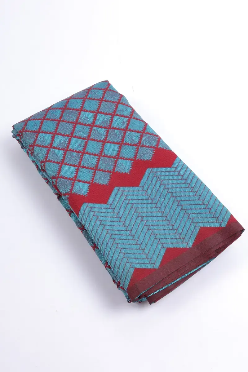 Art Silk Geometric Printed Saree with Unstitched Blouse for Women