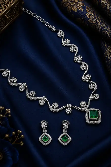 Elegant Cubic Zirconia Glossy Finish Necklace Set for Women