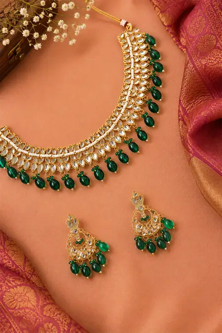 Traditional Kundan & Pearl Necklace Set for Women