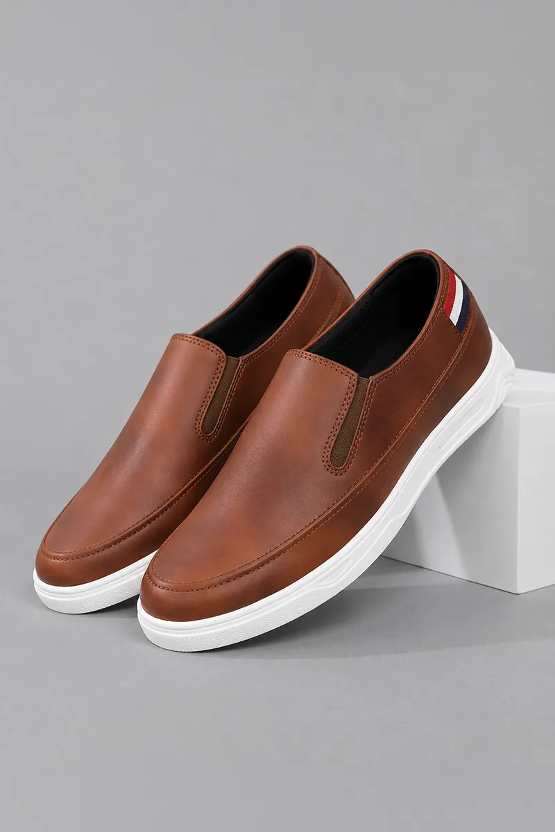 Solid Slip-on Casual Shoes for Men 0147289TAN