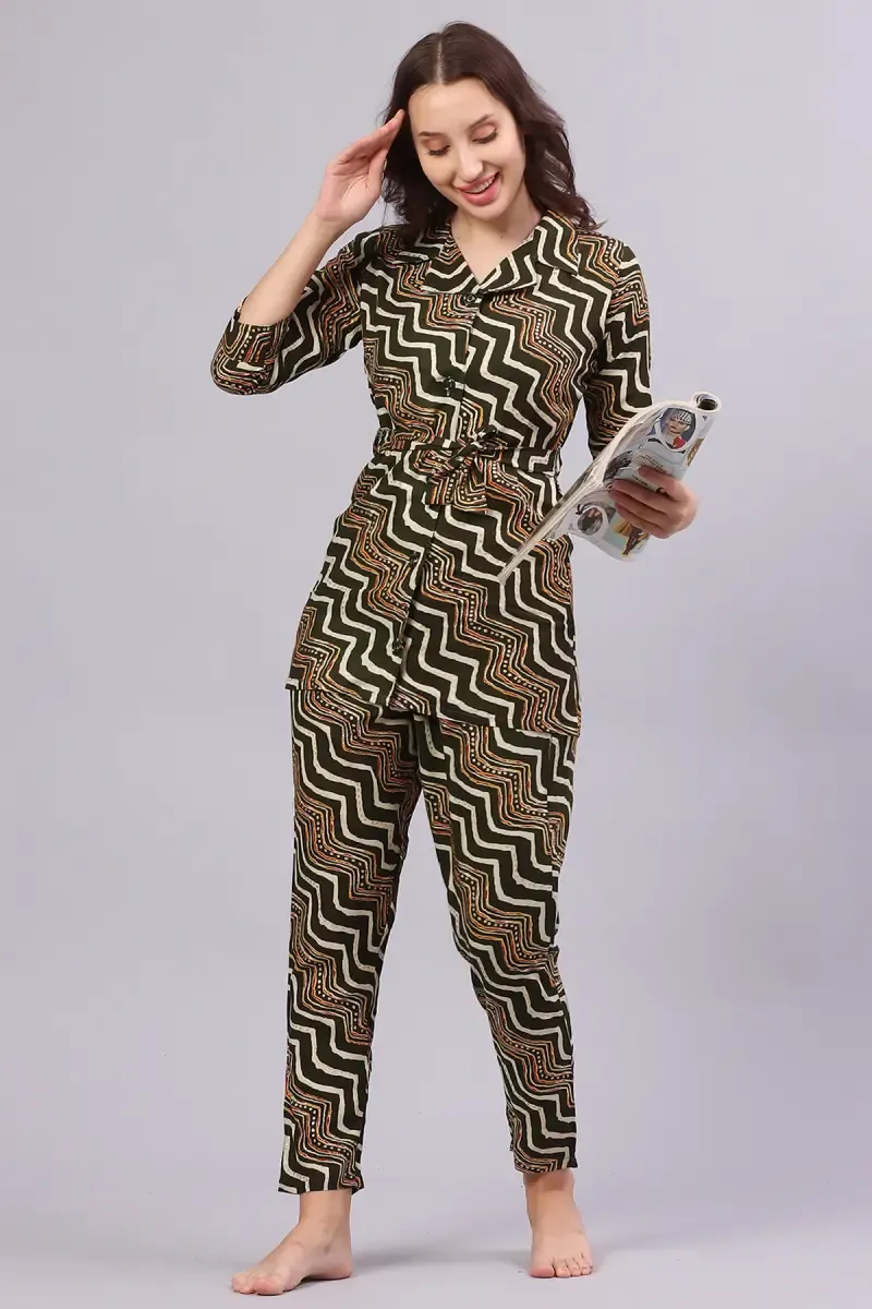 Cotton Blend Printed Night Suit Set for Women