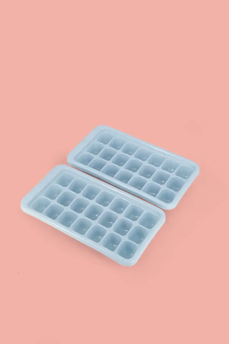 Liza Plastic Cool Magic Ice Tray, Set of 2 - 21 Cubes