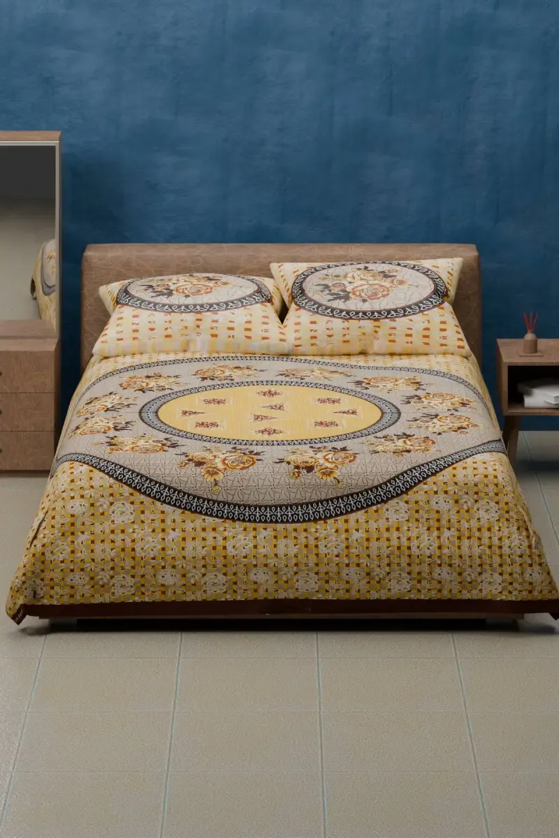 Cotton Small Checks Printed Double Size Bedsheet with 2 Pillow Covers Set - Pack of 1 015654SIN/2PILCOVYEL 015654SIN2PILCOVYEL