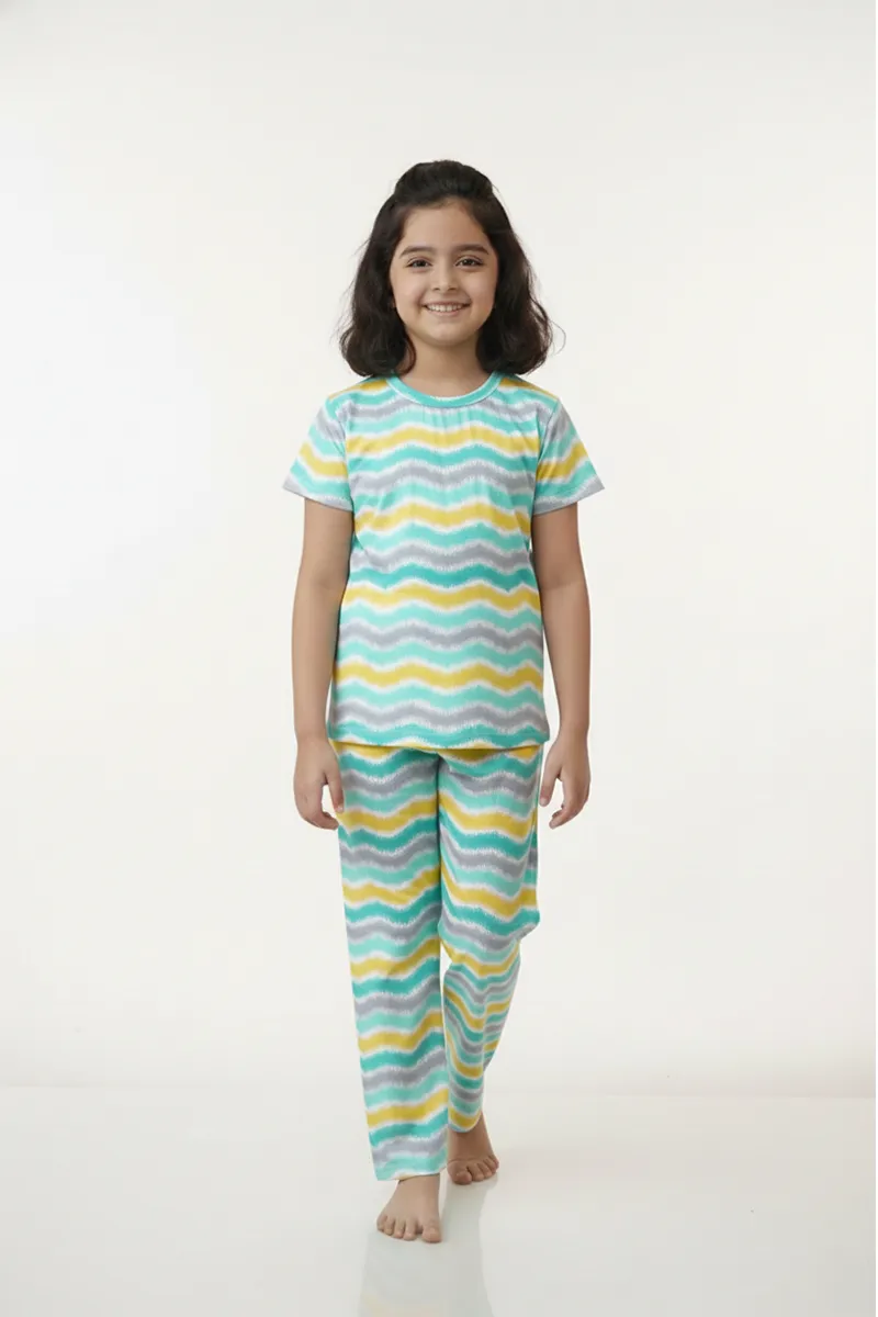 Girl's Polyester Chevron Printed Pyjama Set 016513LIGGRE78YRS2