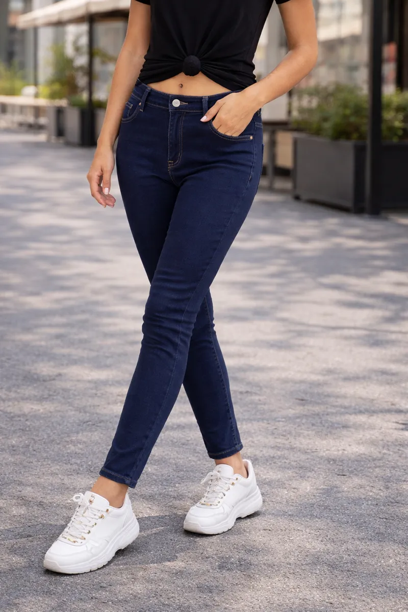 Solid Mid Rise Denim Jeans for Women 01951236DARBLU