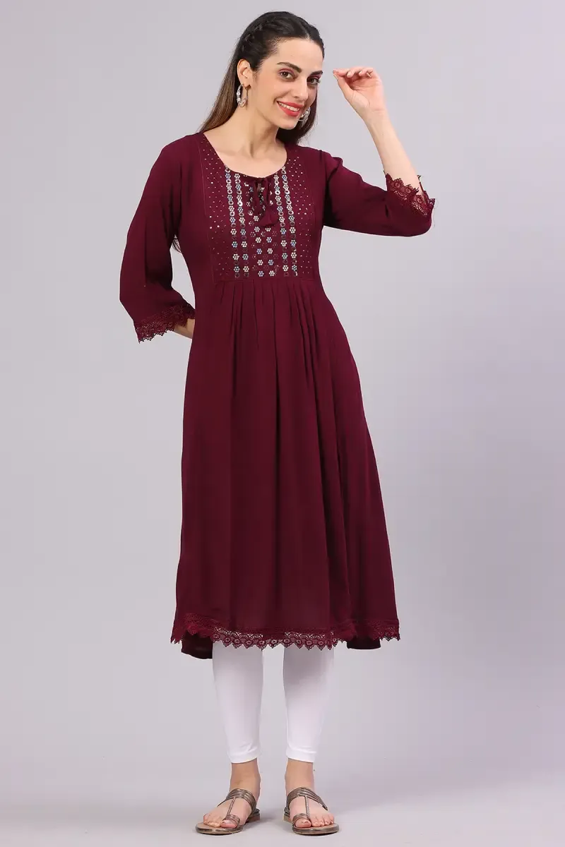 Cotton Blend Embroidered Kurta for Women 019823XXLWIN