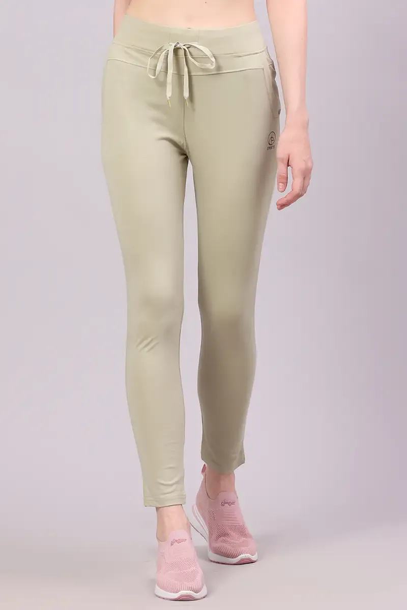 Cotton Lycra Blend Solid Track Pant for Women 020697LPIS