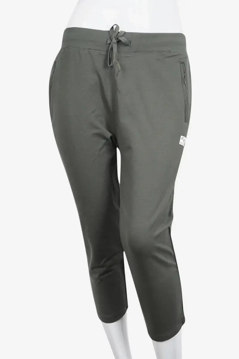 Cotton Lycra Blend Solid Capri for Women 020702DARGRE3XL