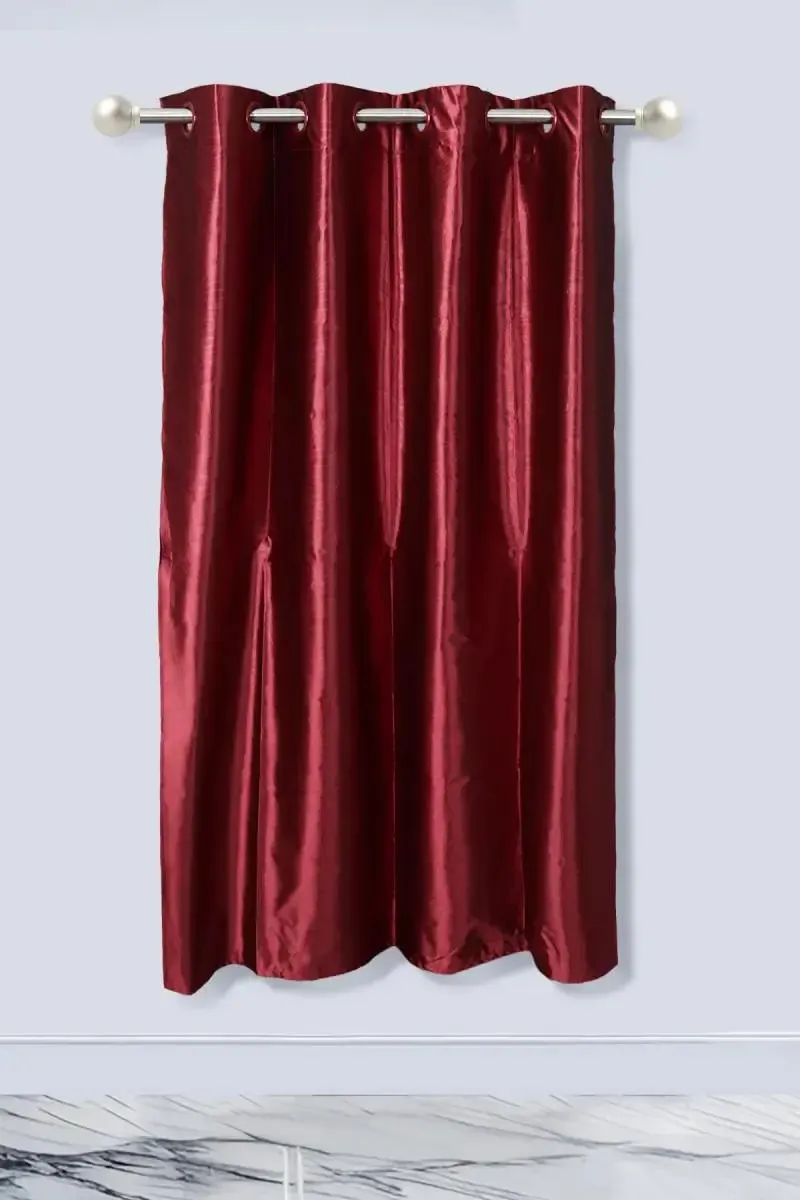 Embossed Polyester Blackout Curtain with Eyelet rings for Window - 5 x 4 Feet 023499WIN(5FEEMAR