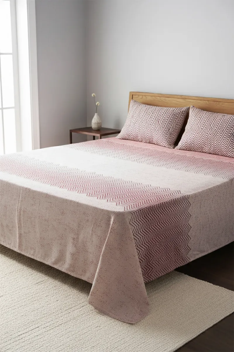 Cotton Blend Printed King Size Bedsheet with 2 Pillow Covers – 3 Pcs 025183KINOFFWHI&MAR2