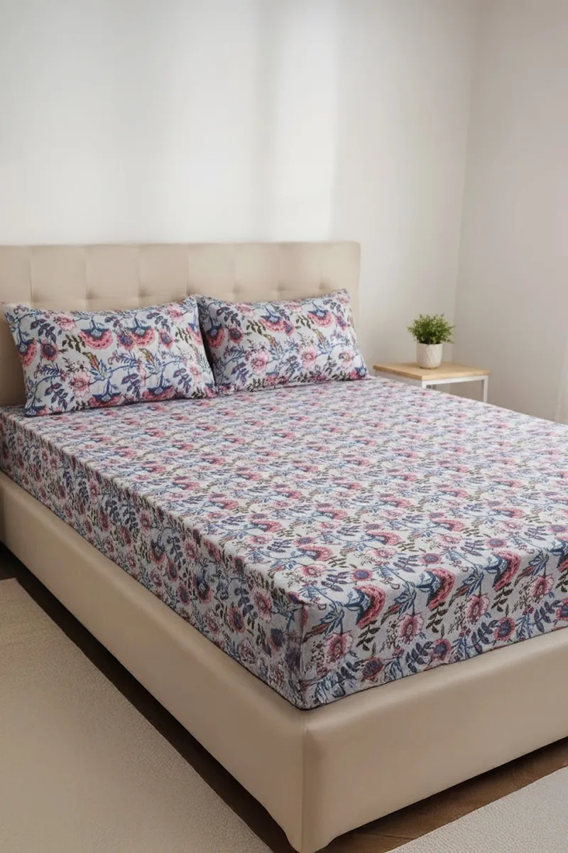 Cotton Blend Printed King Size Bedsheet with 2 Pillow Covers – 3 Pcs 025188KINGRE