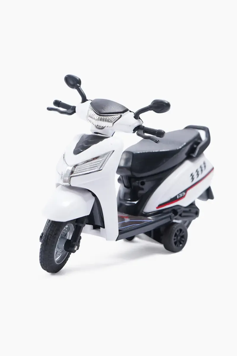 Bestiva Pull Back Scooter Toy (White)