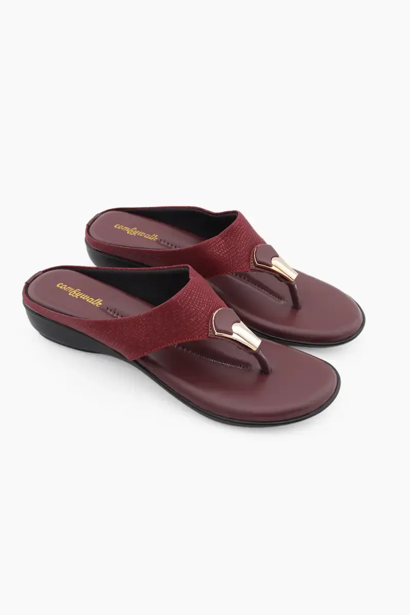 Women's Slip-On T-Strap Slippers