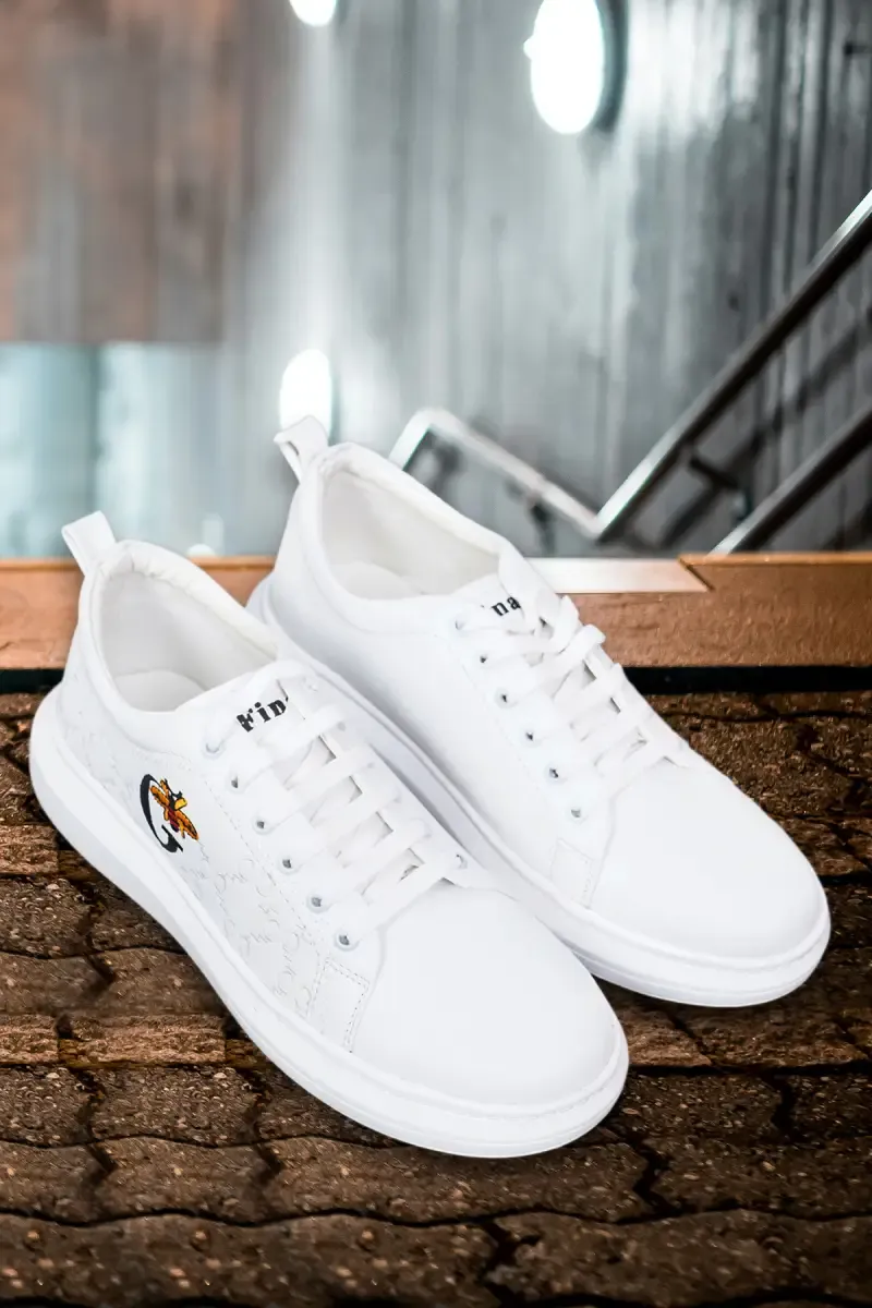 Bee Pattern Lace-Up Sneakers Shoes for Men 0264167WHI