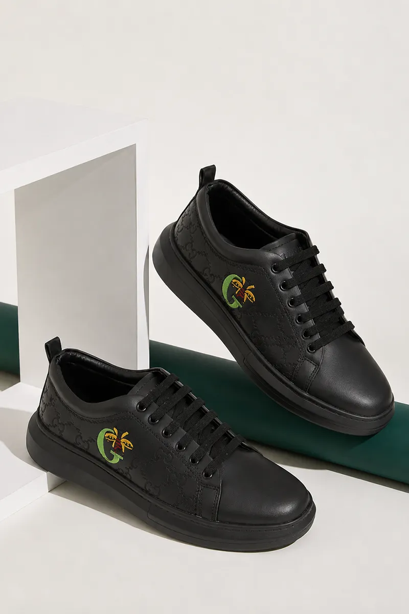 Bee Pattern Lace-Up Sneakers Shoes for Men 02641610BLA
