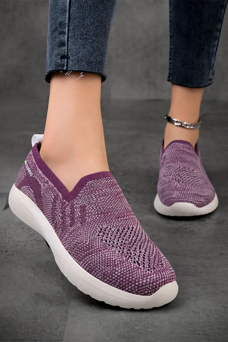 Camp-Kite Slip-On Walking Shoes for Women 0286888PUR&WHI2