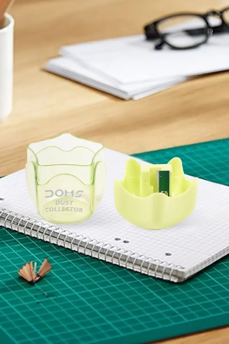 Doms Dust Collector Pencil Sharpener (Green) - Pack of 1