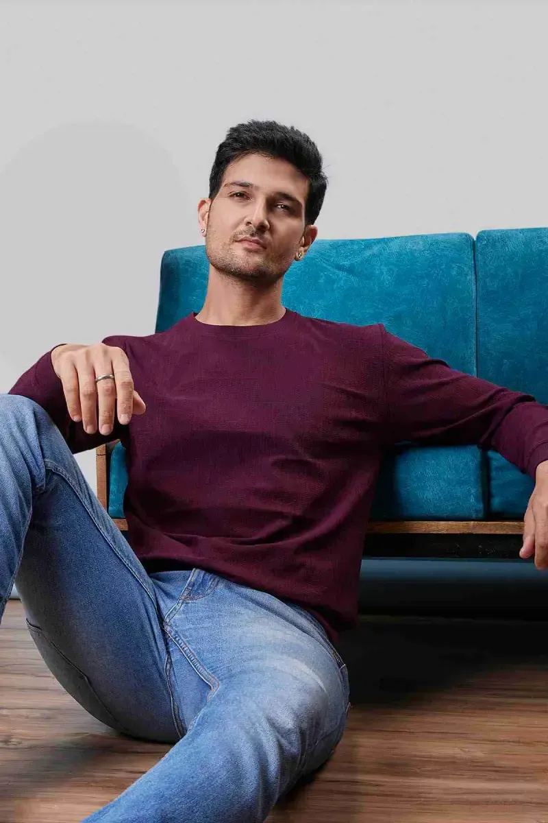 Men's Self Design Cotton Blend T-shirt