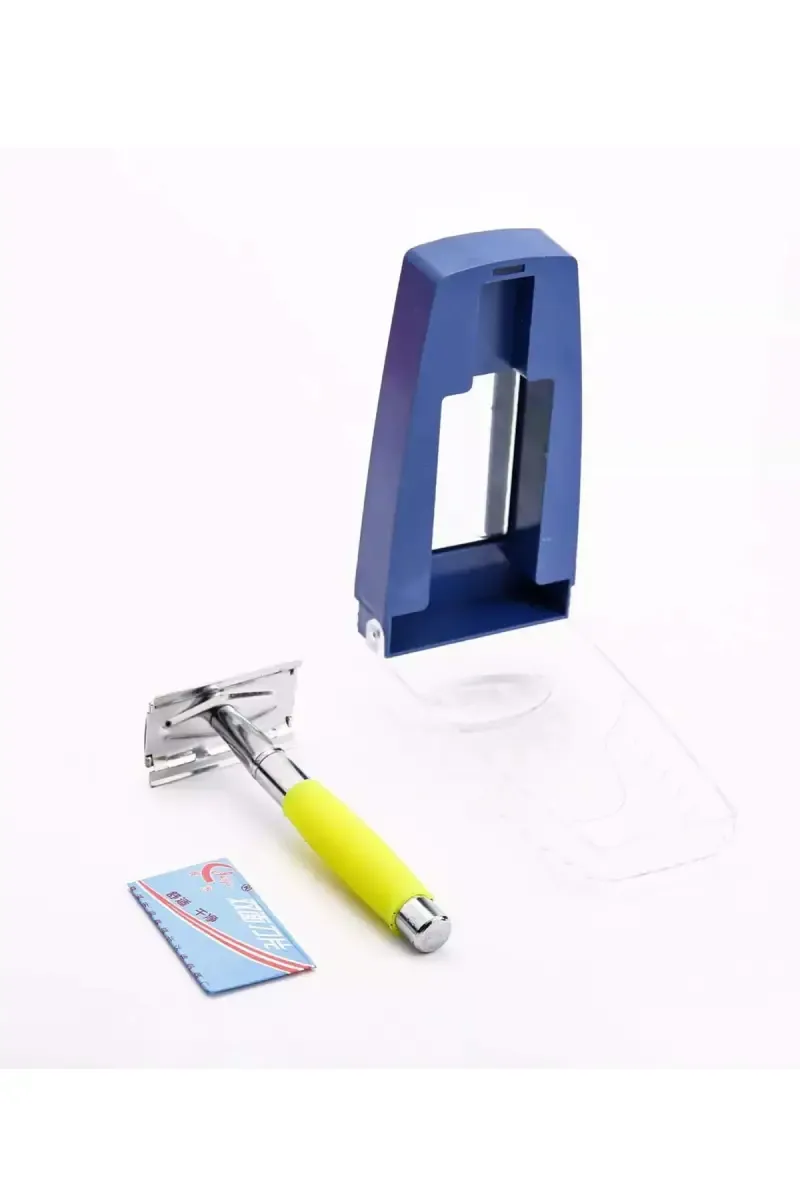 Classic Shaver with Stainless Steel Blade (Yellow) - Pack of 1