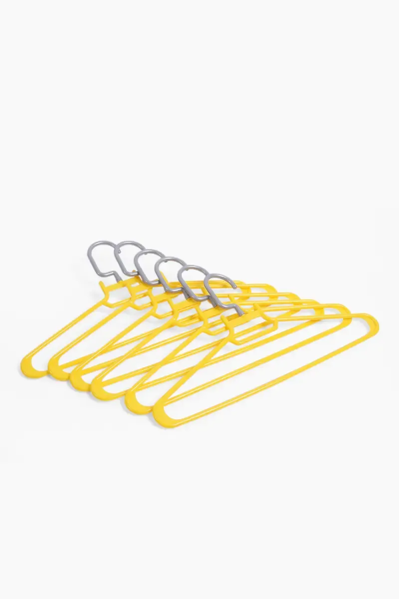 Plastic Cloth Hanger Set - 6 Pcs