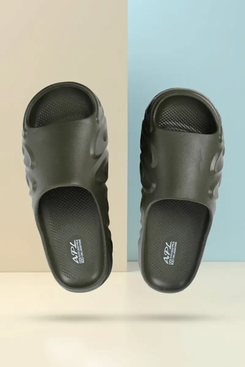 Wave Sole Slip-On Slide for Men