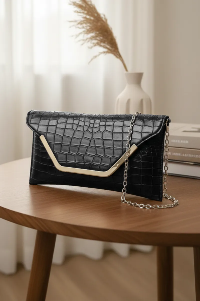 Croc-Textured Envelope Clutch with Chain Strap for Women BGS000005BLA
