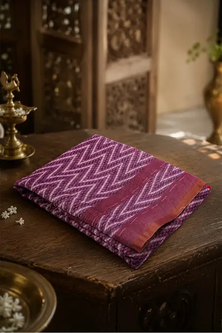 Cotton Blend Printed Saree with Unstitched Blouse for Women