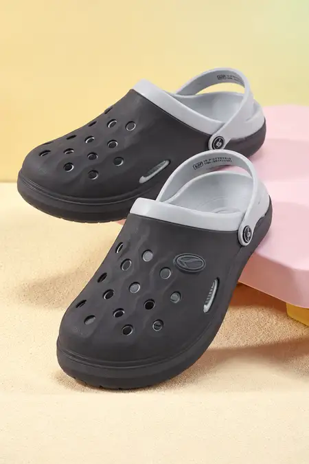 Men's Casual Clogs with Adjustable Back Strap