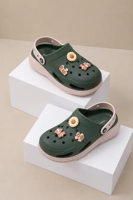 Decorative Queen, Bow & Flower Charms Clogs for Women