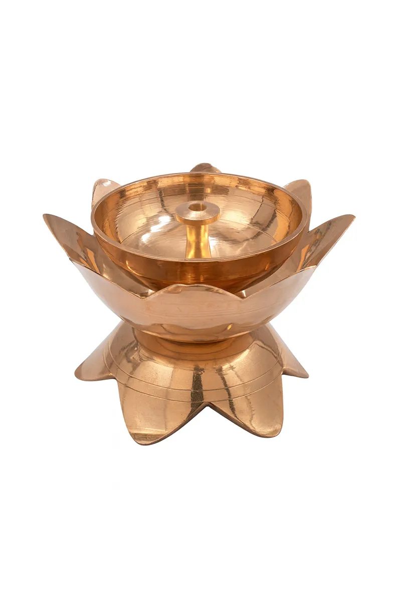 Brass Kamal Nanda Pyali / Lotus Vilakku, Gold - 4x8 Cm