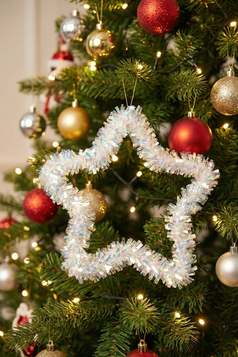 Christmas Decor Star, Multicolour - 10 x 12 Inch
