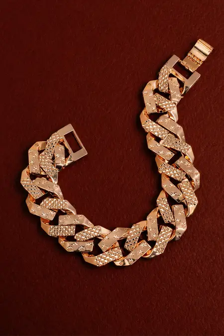 Classic Cuban Link Chain Bracelet for Men