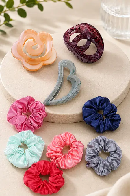 Pack of 4 Everyday Hair Accessories Combo for Women