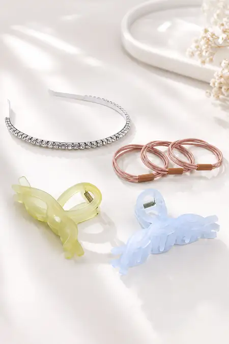 Pack of 4 Everyday Hair Accessories Combo for Women