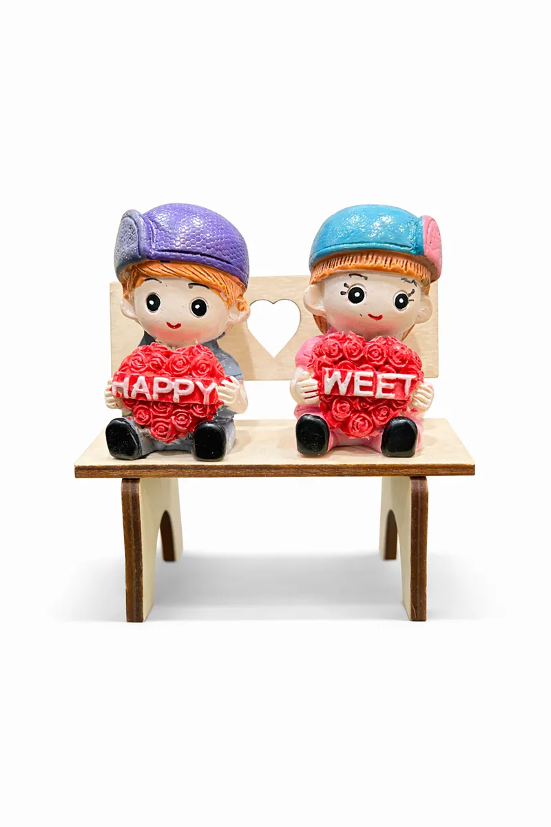 Wood & Resin Couple On Bench Decorative Showpiece Statue - Happy Sweet